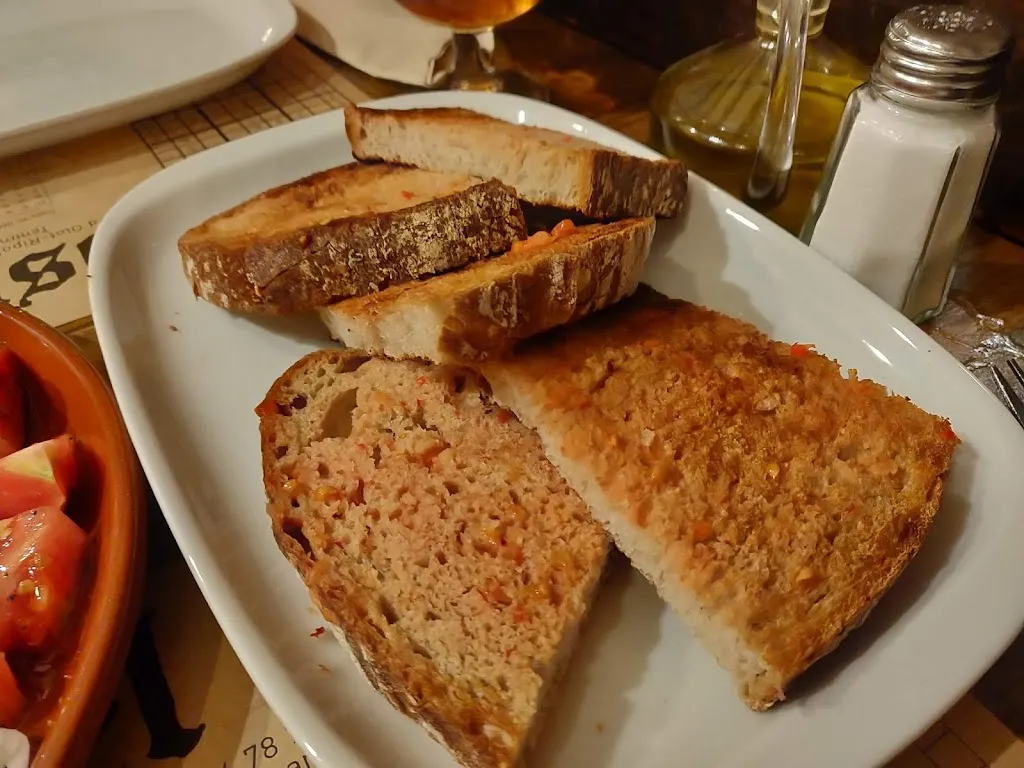 Zac_Restaurant Bar Hostal Del Sol_Olot_review