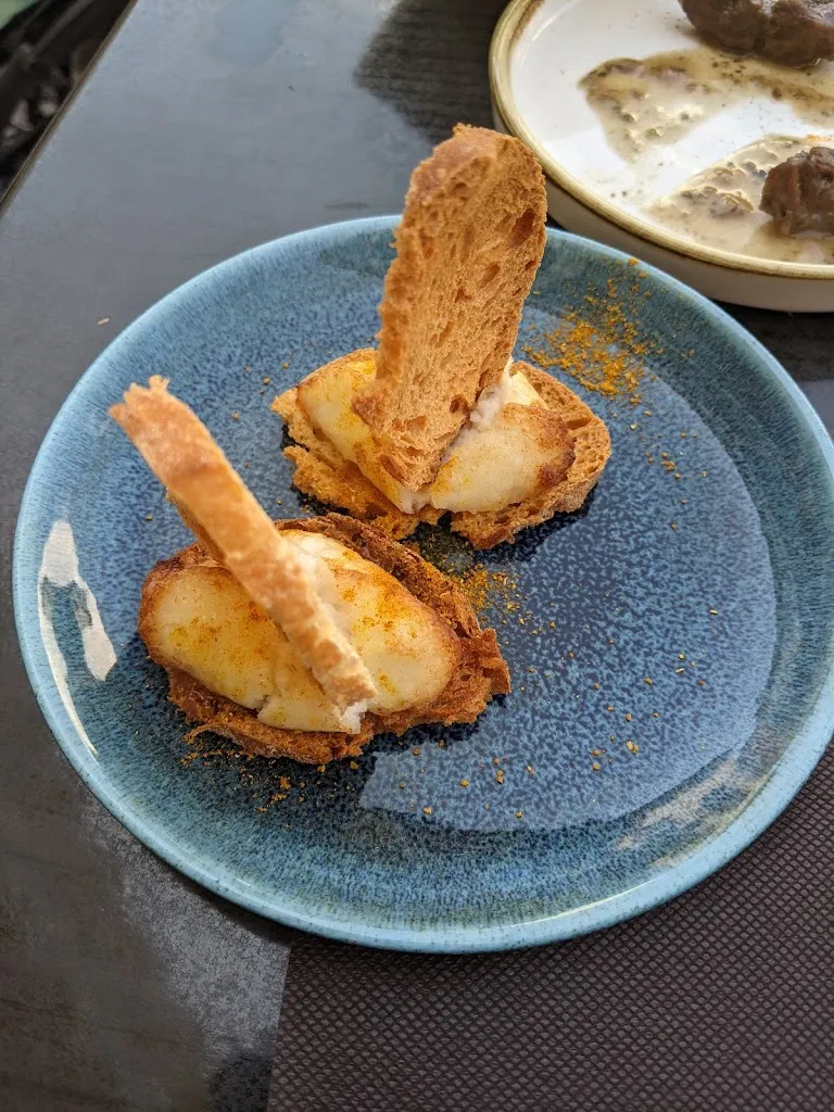 Michael Macdonald_ELS DEL MIG | GASTROBAR_Olot_recensione