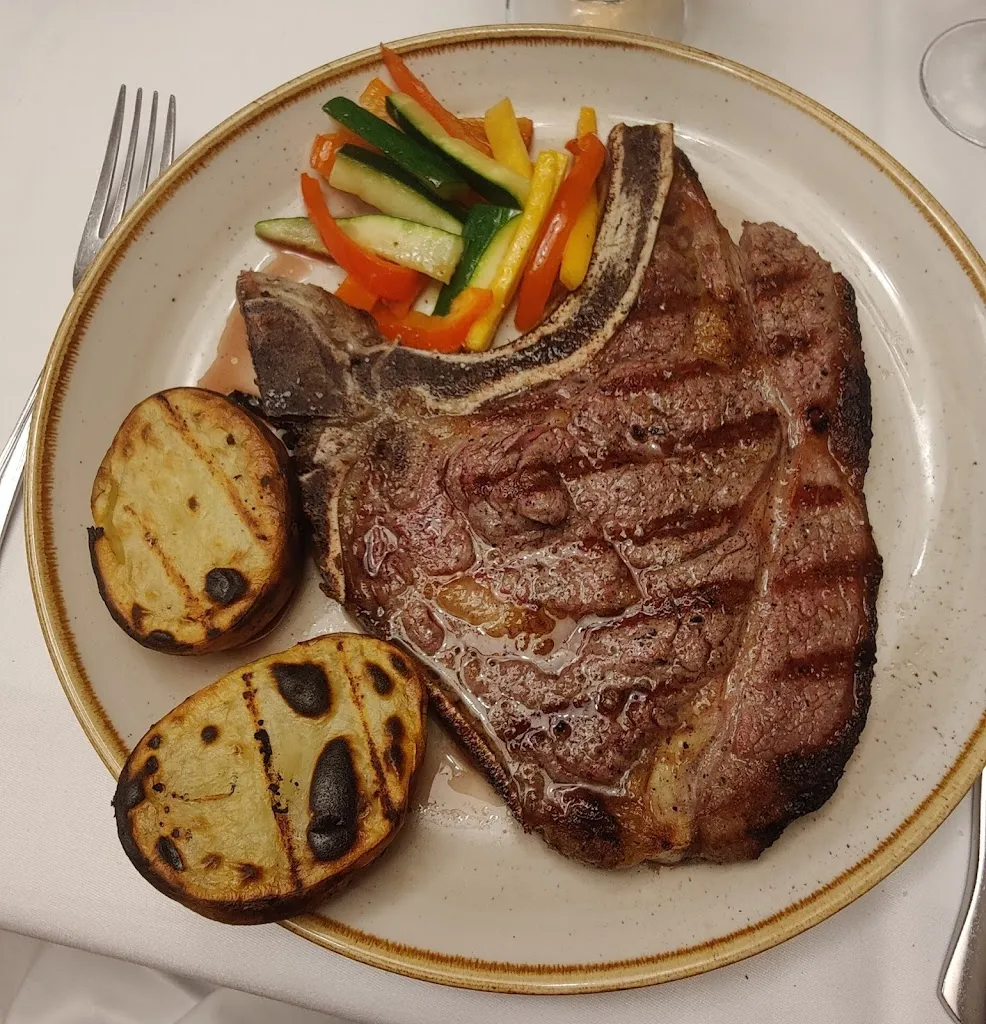 Freddy de Bree_Hostal Dels Ossos_Olot_recensione