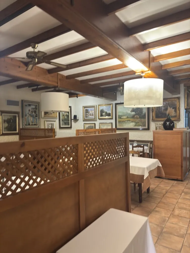 Hostal Dels Ossos_Olot_slider_image_3