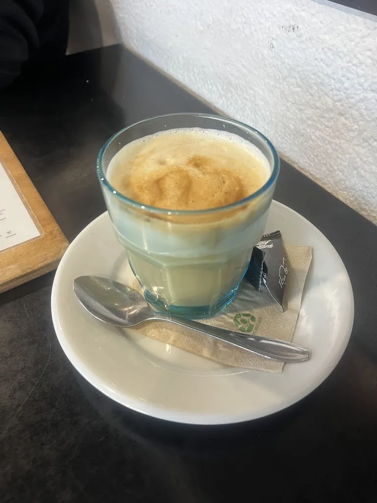 jose gregorio fernandez naranjo_Bar Restaurant Atn Olot_Olot_review