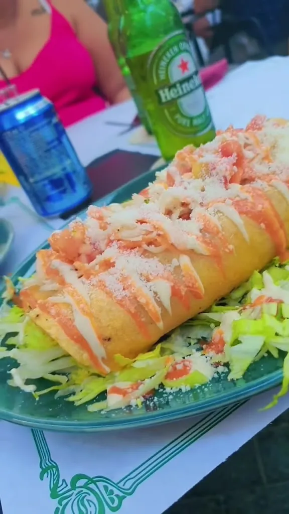 La Vermuteria d'Olot_Olot_slider_image_2