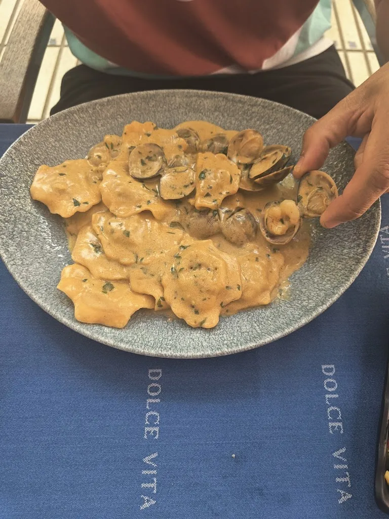 Gergana Konakova_Dolce Vita Olot_Olot_recensione