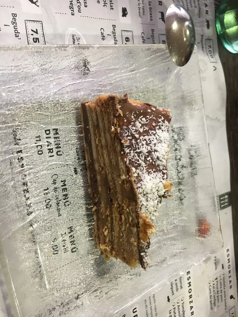 Cristina_Mas Can Bastans_Olot_review