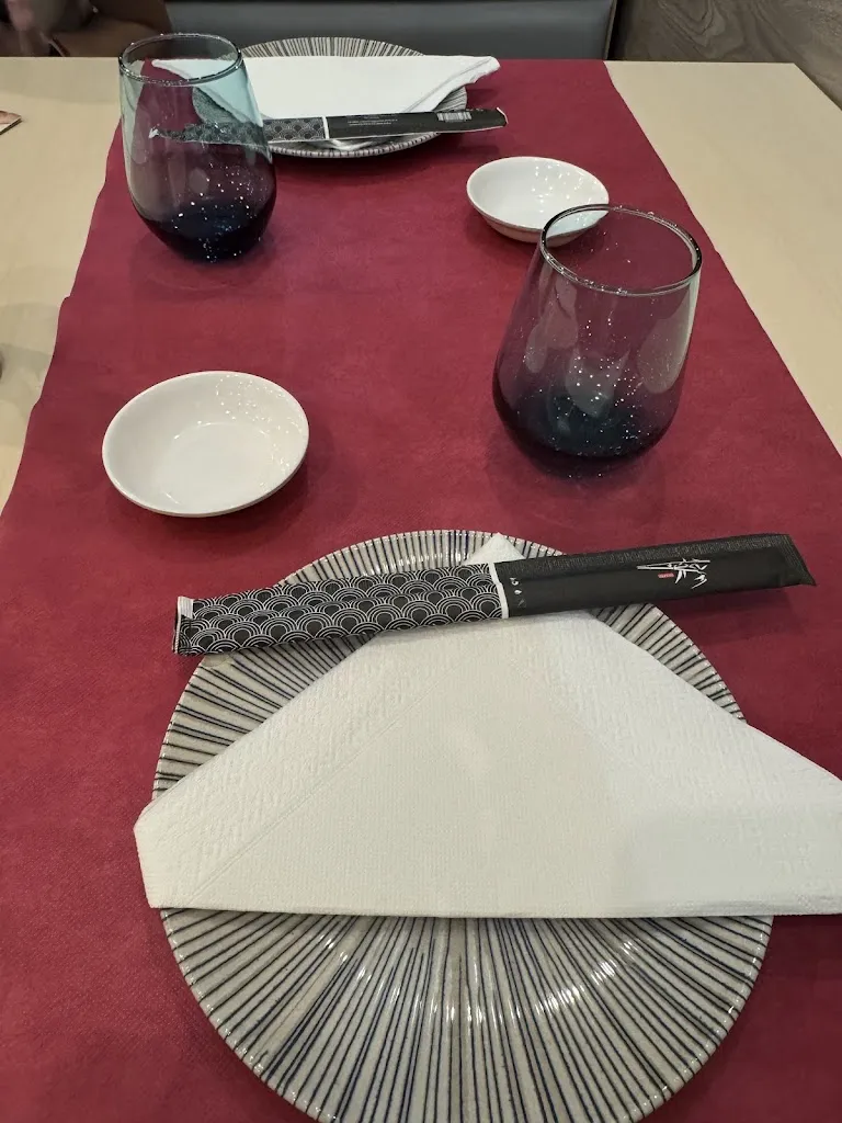 Jaume Solé Casas_Restaurant japonès Kazuki_Olot_review