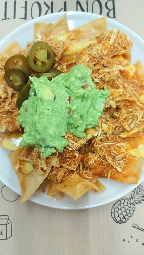 Judith Ortega_Travesia, Vive tu tierra_Olot_review