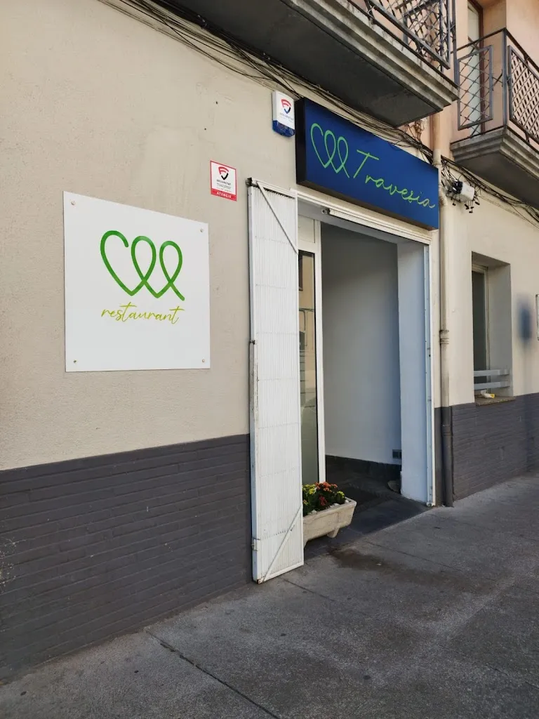 Travesia, Vive tu tierra_Olot_slider_image_1