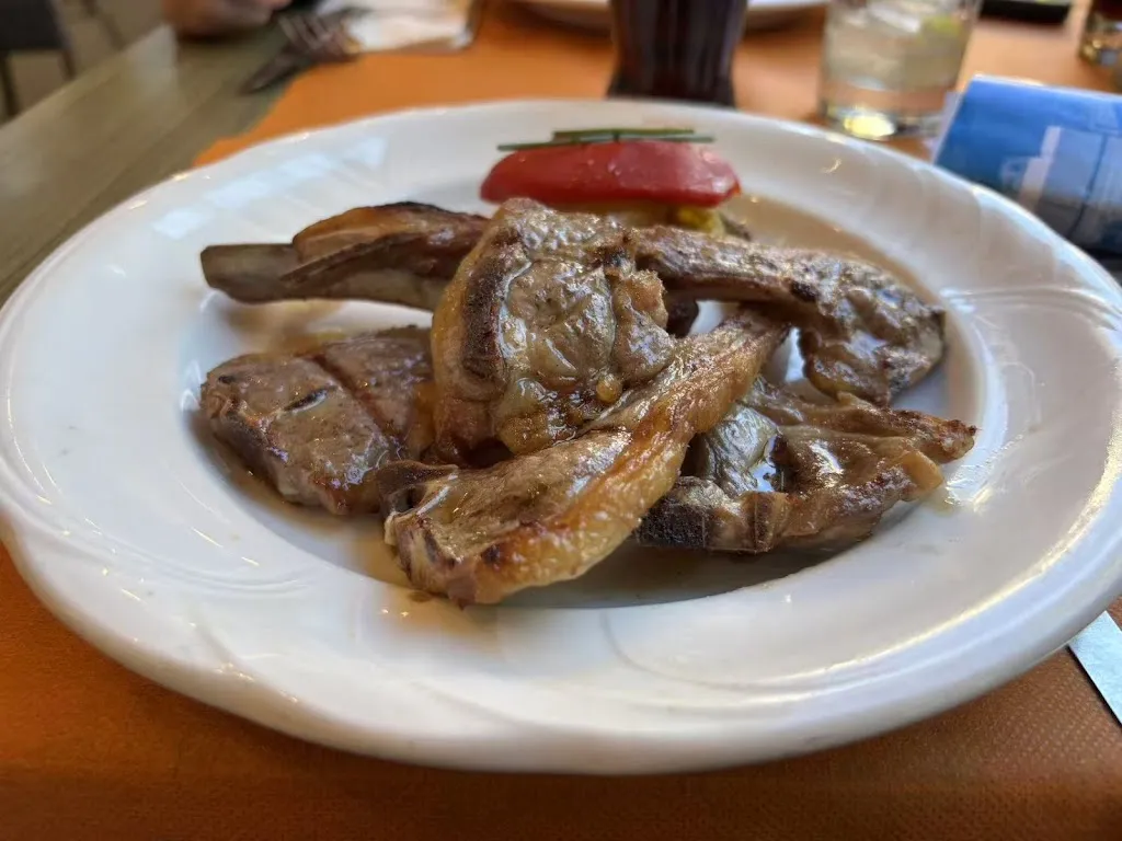 Yecheng Shen_Casa Marieta Restaurant_Pedret i Marzà_review