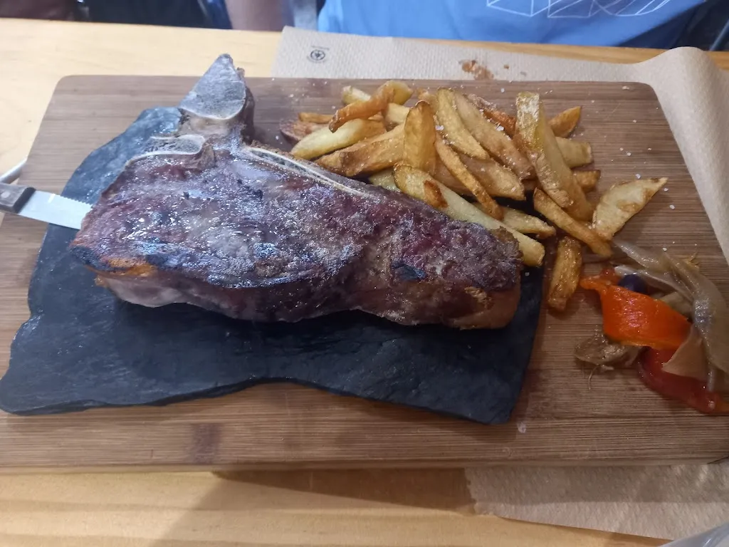 Restaurante la Carretera_Planoles_slider_image_3