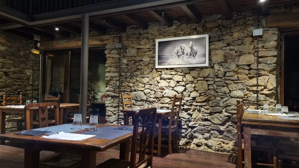 Restaurant @ Hotel Restaurant Cruells restaurant in Planoles