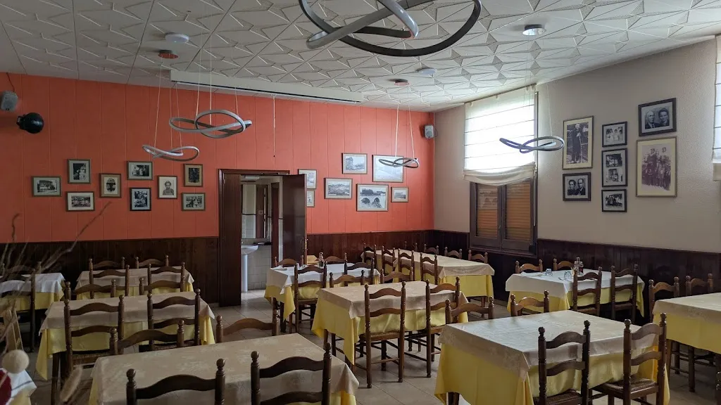 Miquel Planas_Fonda Arnau - Can Remena_Planes dHostoles Les_review