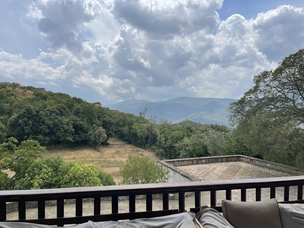 Dima K_Mas el Siubès_Planes dHostoles Les_review