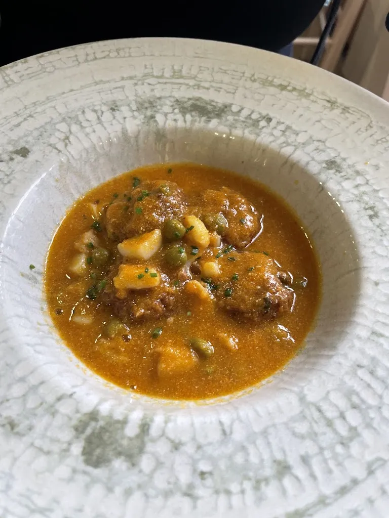 Cristian Atik_Bar Restaurant Can Llens_Planes dHostoles Les_review