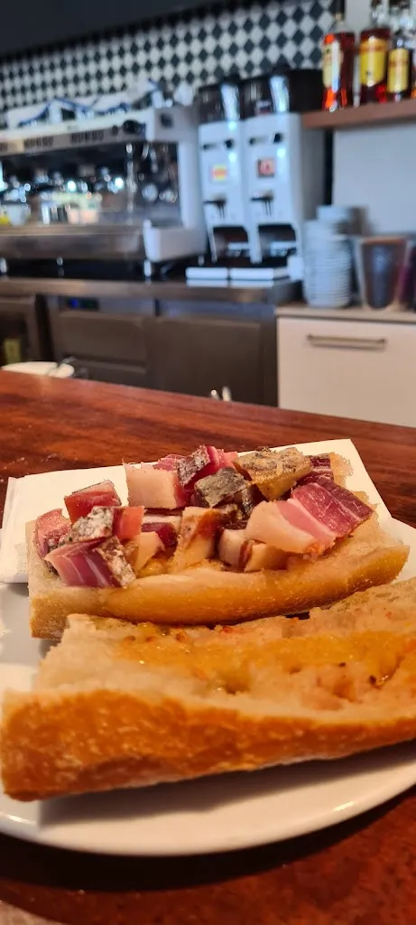 Menu_Restaurant Casa Maria_Porqueres_image_6