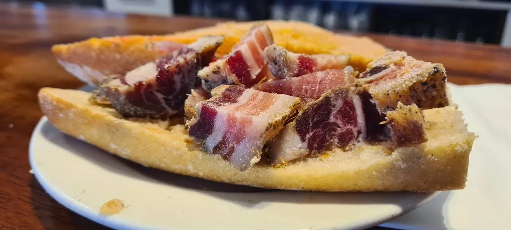 Restaurant Casa Maria_Porqueres_slider_image_3