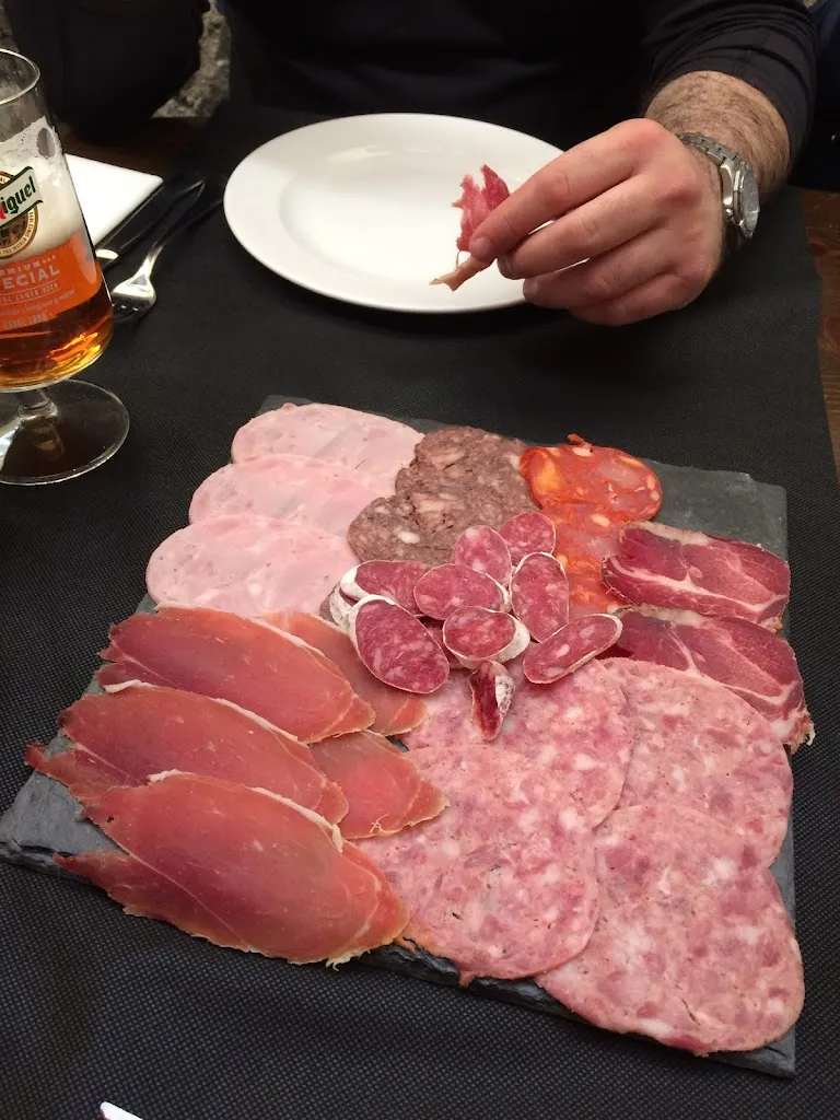 M VVicente_Restaurant la Cabana dels Pastors_Queralbs_review