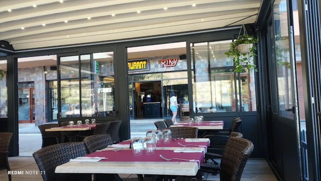 Bar Restaurant Riky_Portbou_slider_image_3