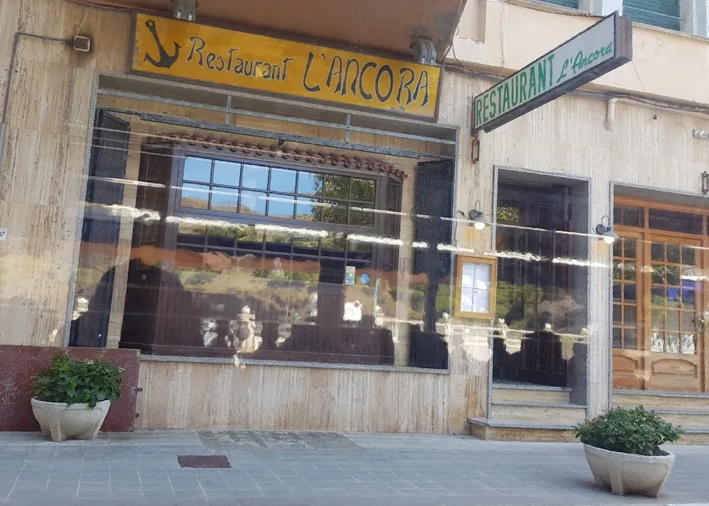 Restaurant L'Àncora restaurant in Portbou