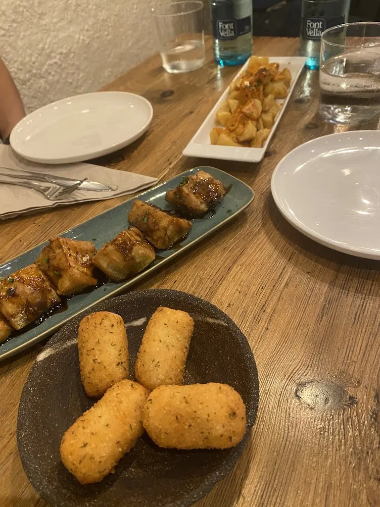 Charizze W_Bitacora_Palamós_review