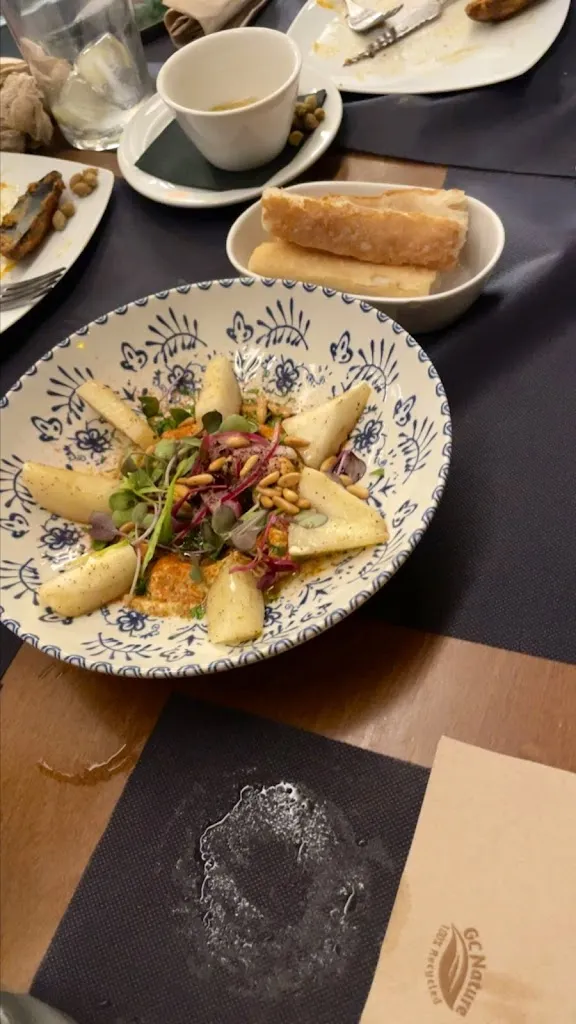 Fizza Fatima_Rumba_Palamós_review