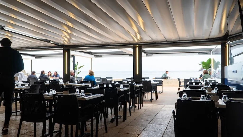 Waves La Fosca Restaurant_Palamós_slider_image_1