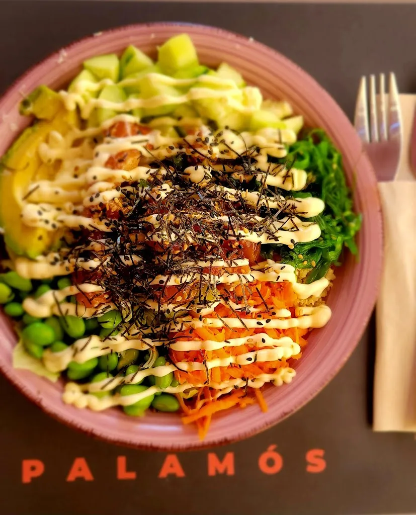 Louise Nastri_PokeBowl_Palamós_review