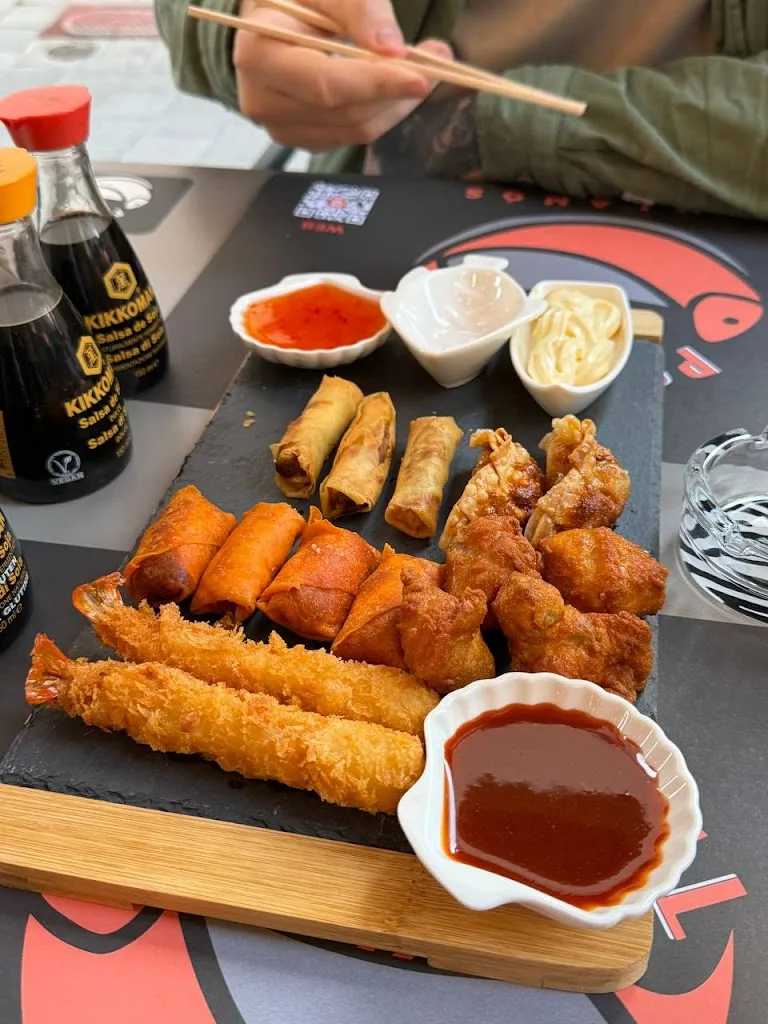 Sam Tipikin_PokeBowl_Palamós_review