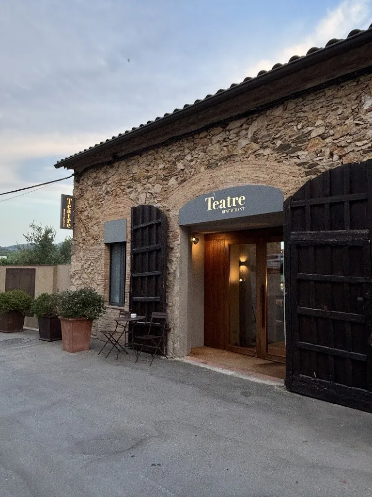 Restaurant del Teatre restaurant in Regencós