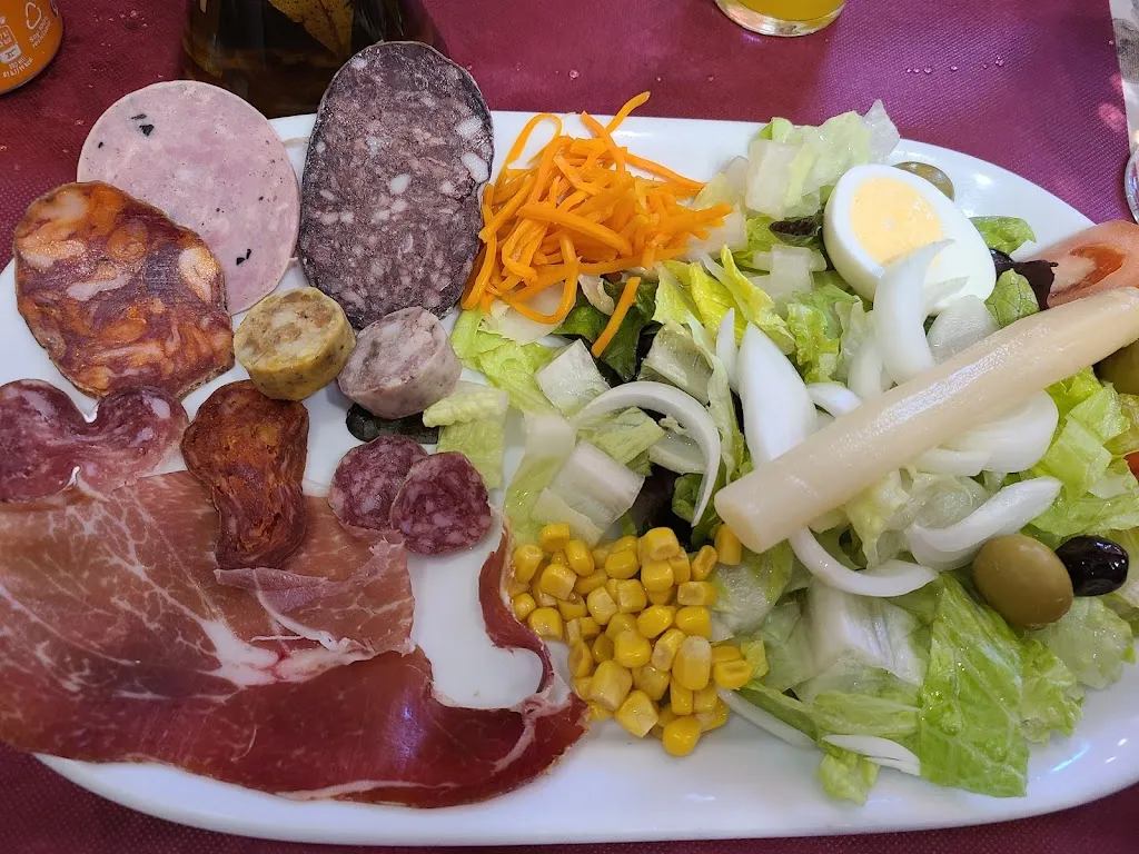 Michelle Clark_Restaurant Can Villaura_Ripoll_review