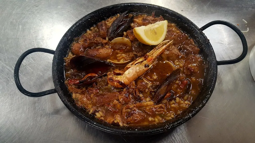 Menu_Via Augusta Gastrobar_Riudellots de la Selva_immagine_5