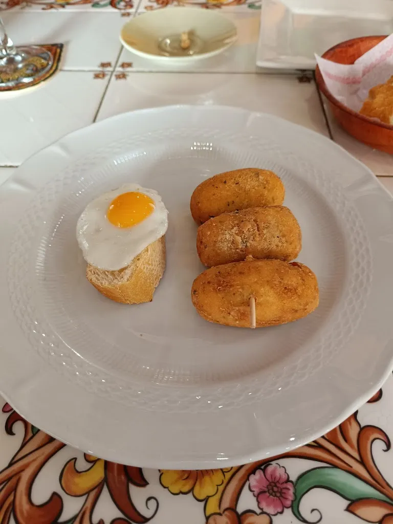 Mesón Don Gruñón_Albatera_slider_image_2