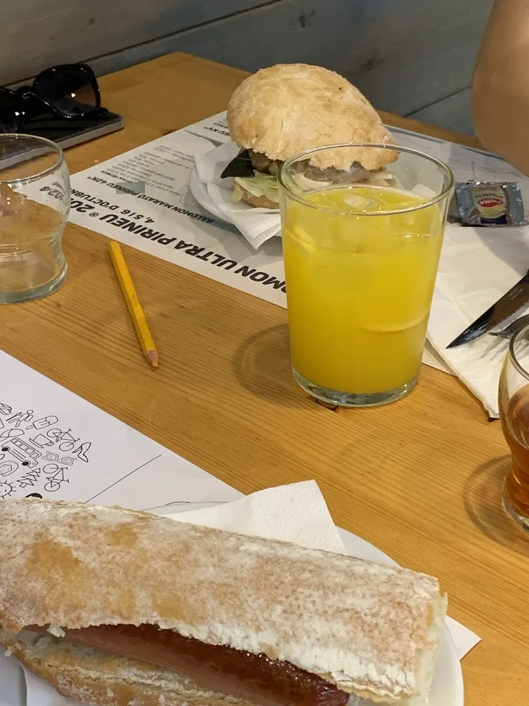 Menu_Bar Gusi Outdoor Sports_Ribes de Freser_image_5