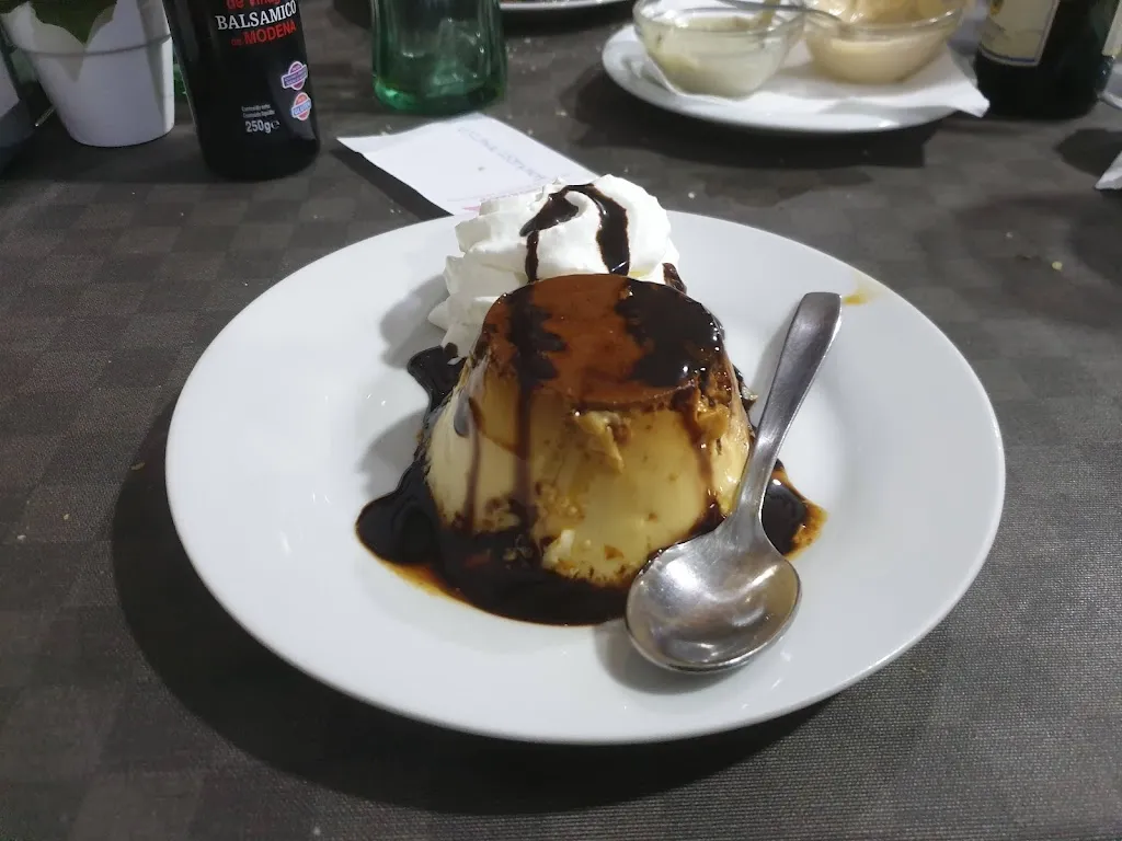 Eduard Serra Ripoll_Bar Àngel_Riudarenes_review