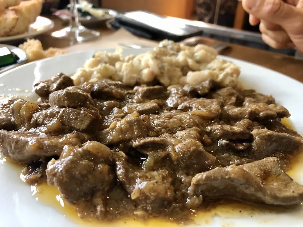 Rina Hofmann_Restaurant L'illa_Rupià_review