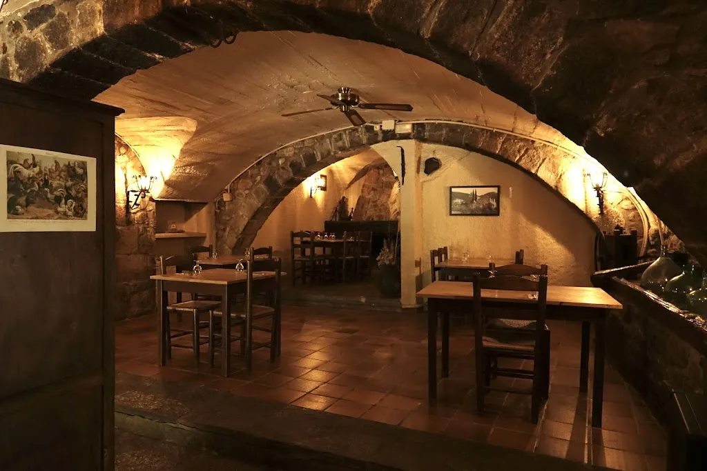 Hostal de Sadernes_Sales de Llierca_slider_image_1