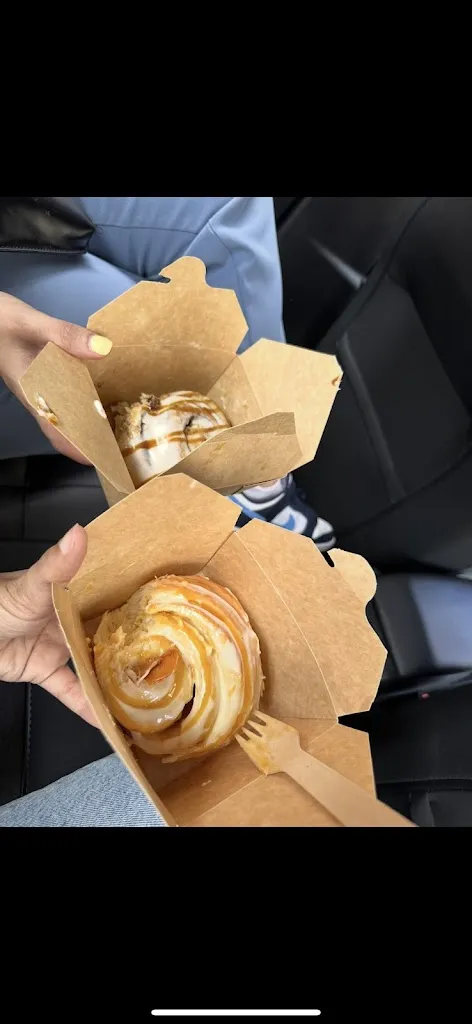 Han Albalawi_Salt in Cake - Chamberi_Salt_review