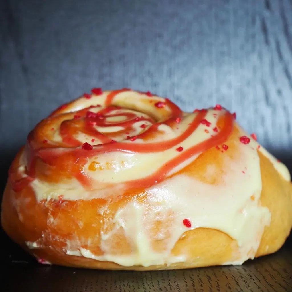 Salt in Cake - Chamberi_Salt_slider_image_3