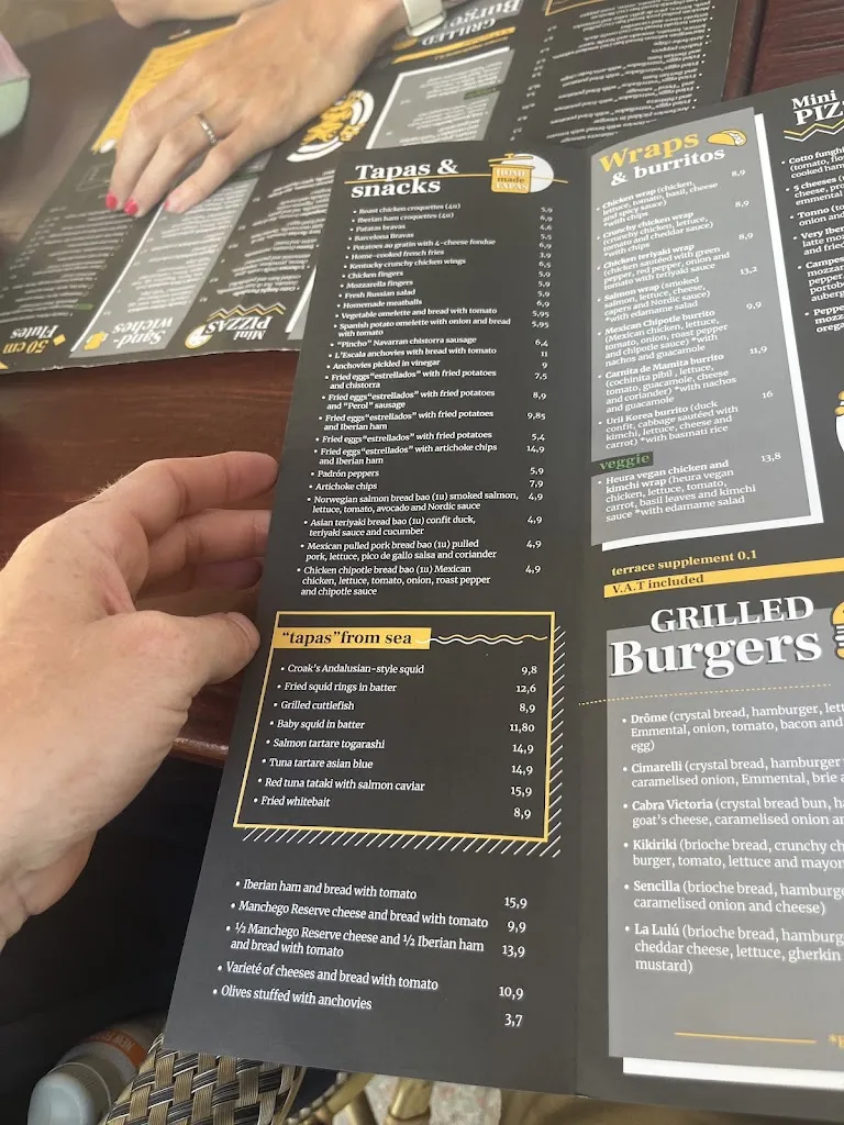 Menu_CROAK'S Roses_Roses_image_2