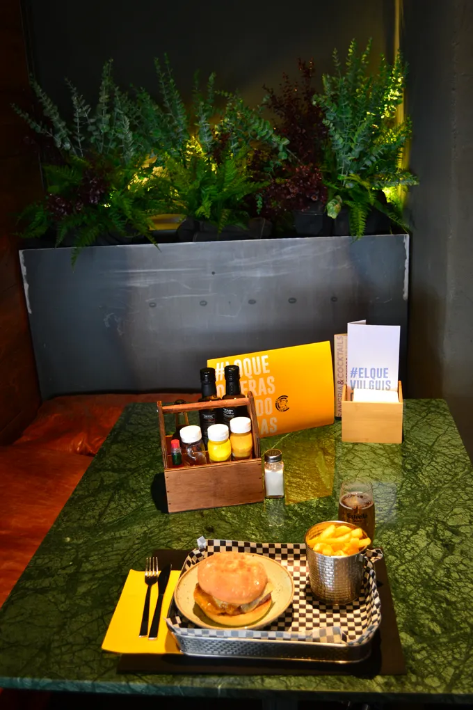 CROAK'S Roses_Roses_slider_image_3