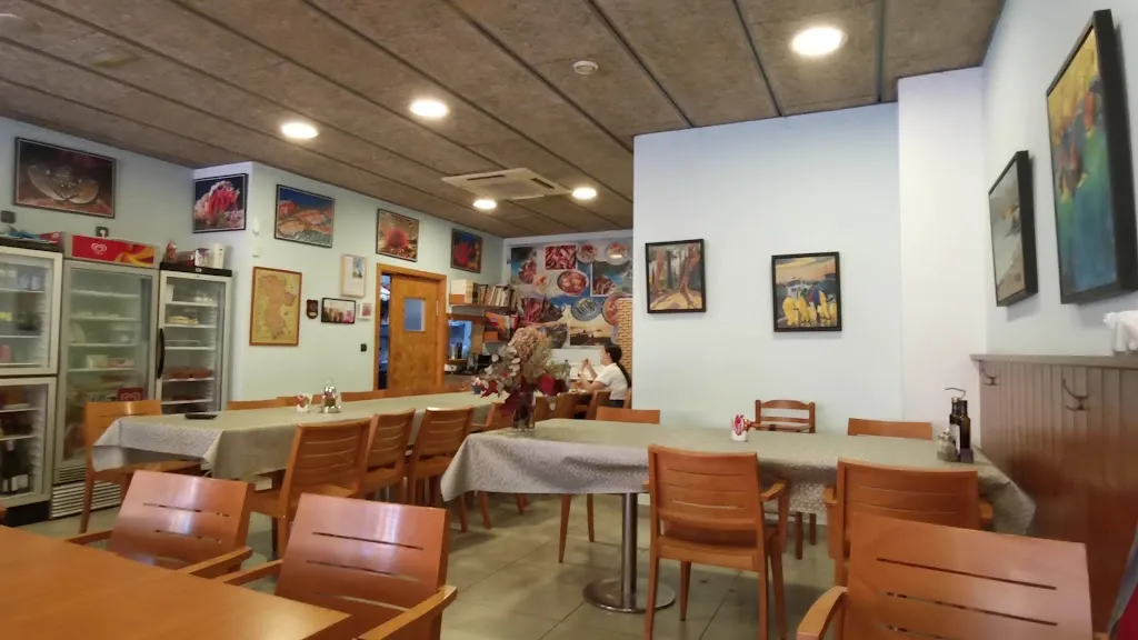 Restaurant Roc Fort_Roses_slider_image_2