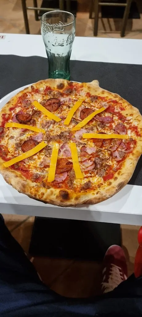 Stewart Birch_RistoPizza El Gecko_Sant Climent Sescebes_review