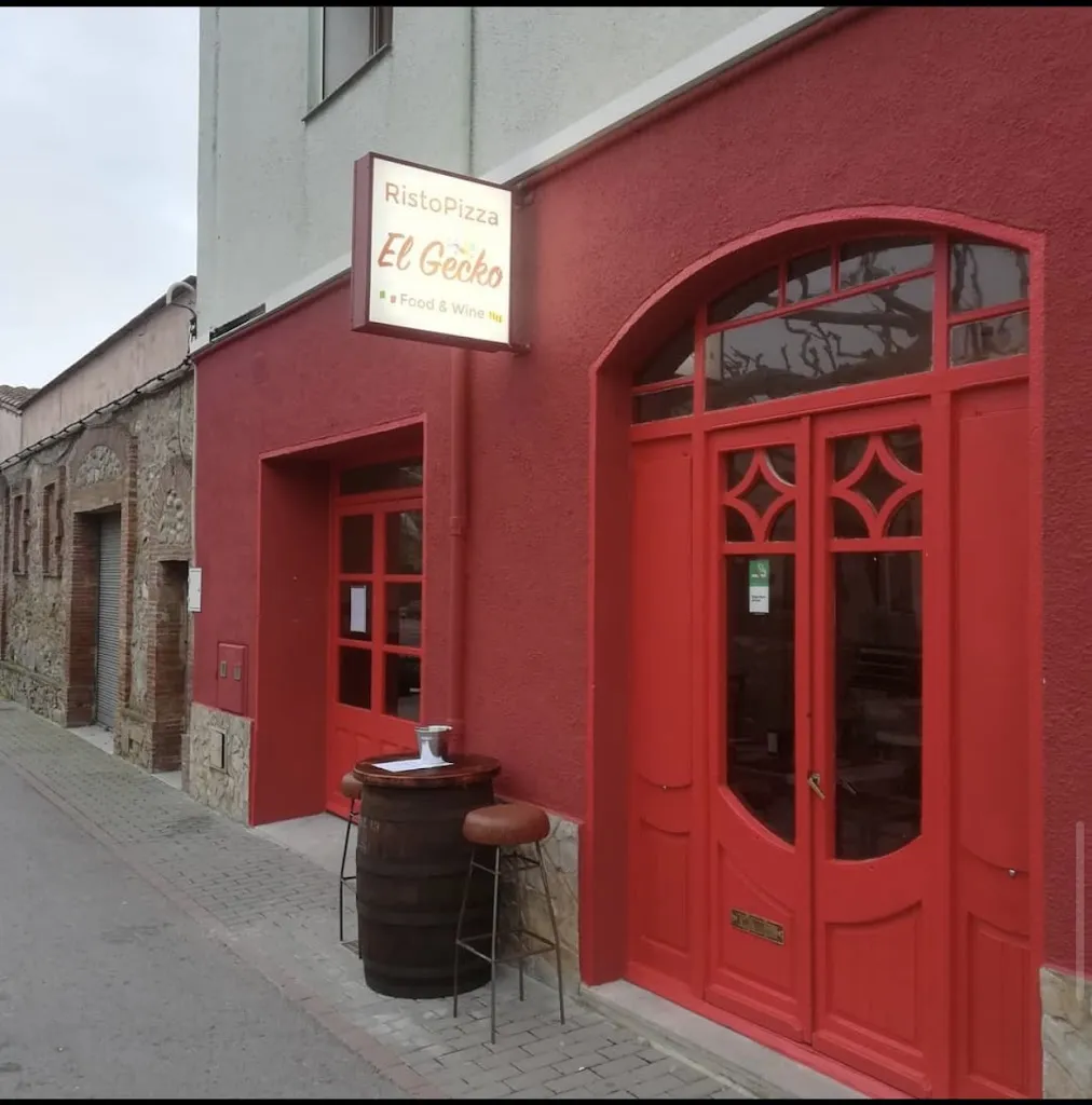 RistoPizza El Gecko restaurant in Sant Climent Sescebes