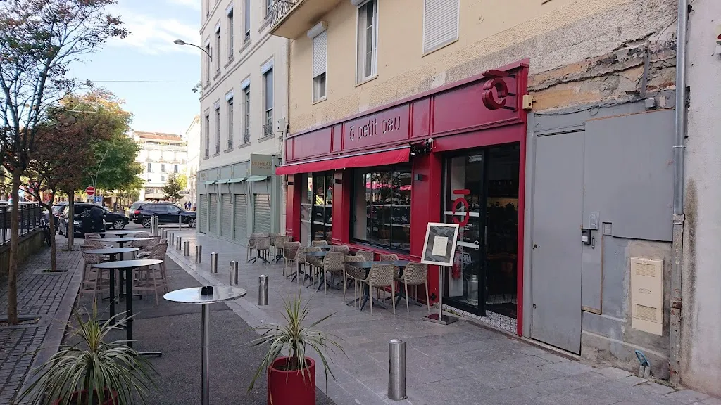 Ô petit pau restaurant in Pau