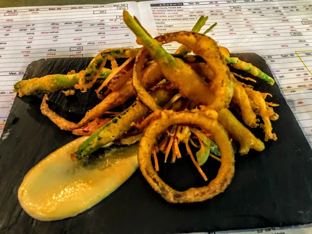 Jan Clarke Bell_Les Papilles Insolites_Pau_review