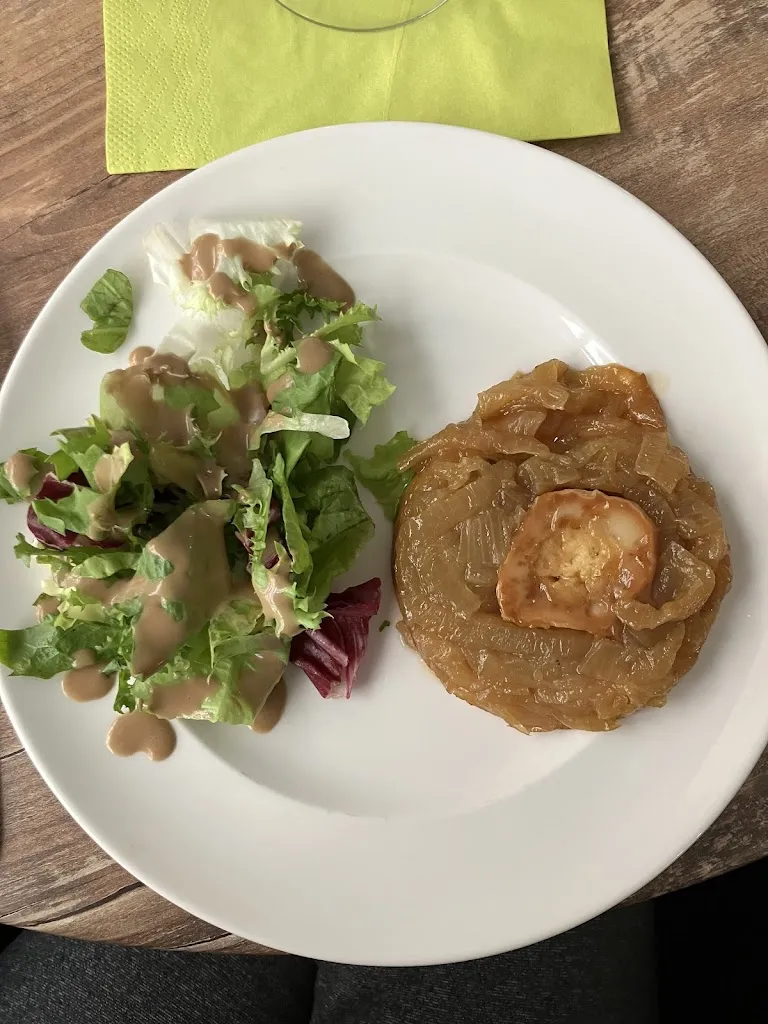 Ester G. Martins_Le Cocoon_Pau_review