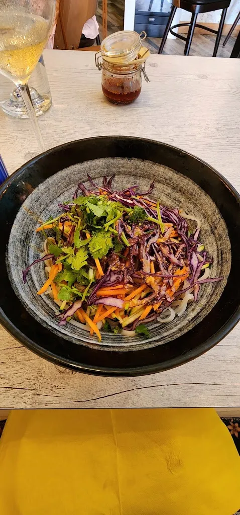 Michelle M_Po-nouilles_Pau_review