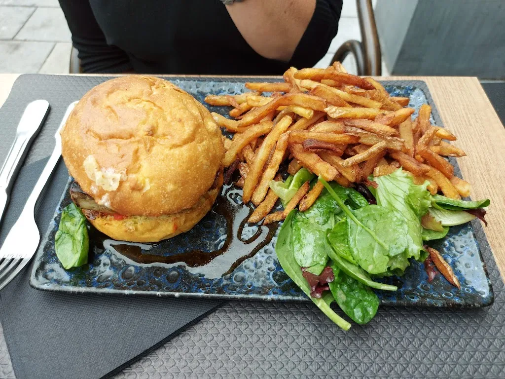 Menu_NO COMMENT_Pau_image_8