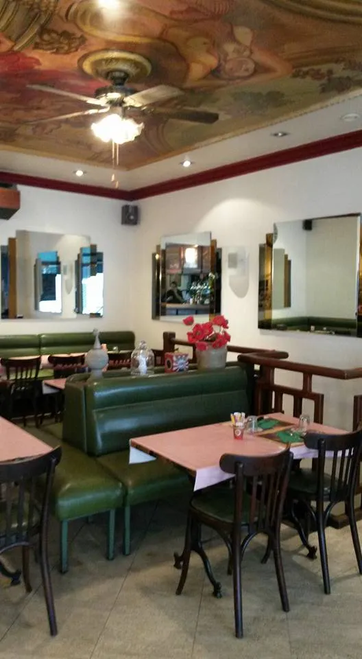 Le Taylor Bistrot restaurant in Pau