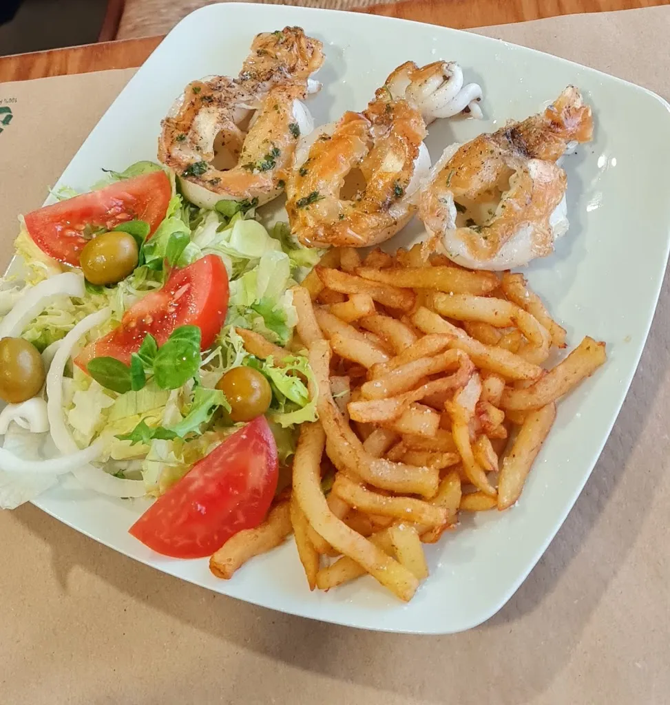 Bar El Revolt_Sant Jaume de Llierca_slider_image_2