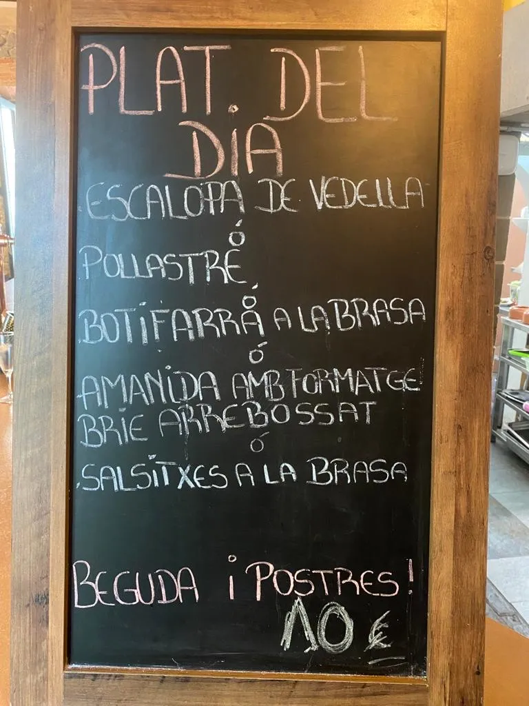 Menu_Bar - Oficina de Turisme L'Estació_Sant Feliu de Pallerols_image_4